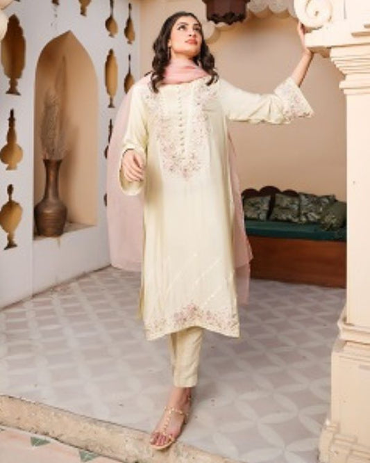 AALIYAH [3piece] Illuminate the room with your vibrant presence in this yellow semi formal dress.